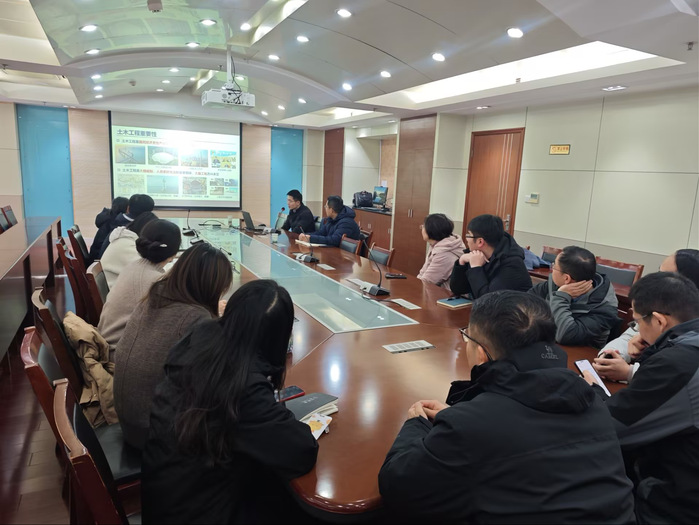 聚焦智能建造 深化数智融合——建筑工程学院举办智能建造专题专家讲座