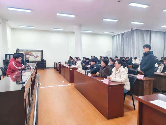 校友讲授“第一课”丨南通开放大学举办“榜样引领・共话成长”分享会